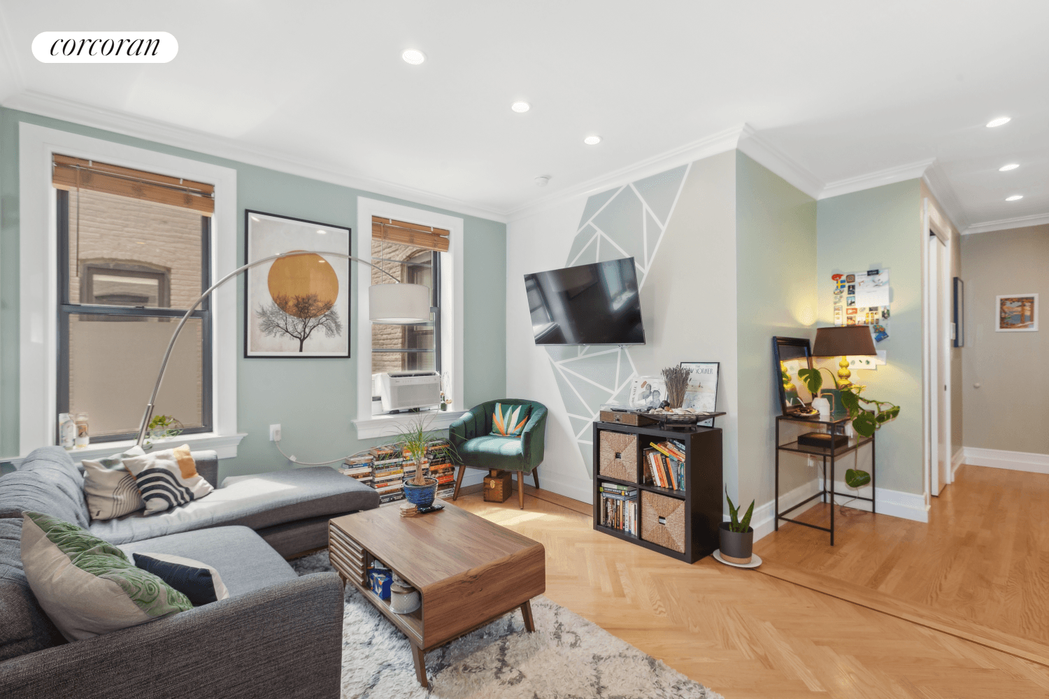 Presenting Astoria Lights four completely renovated pre war co op buildings that have been reimagined and reinvigorated with open, loft style floor plans, cutting edge amenities and sophisticated modern style ...