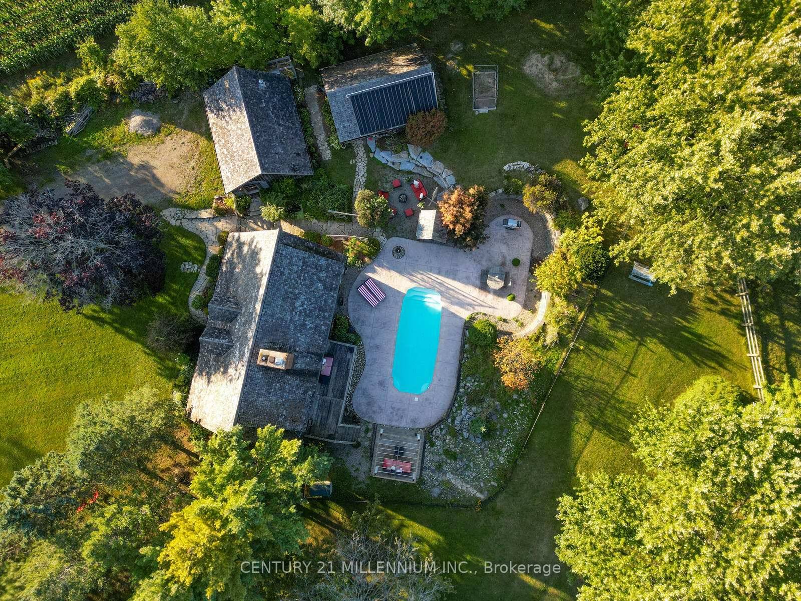 Welcome to this enchanting log home that perfectly blends rustic charm with modern comforts.