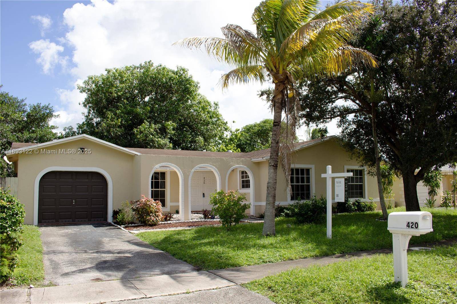 This beautifully maintained home offers plenty of space and versatility, with living and dining areas plus a den perfect for relaxing or entertaining.