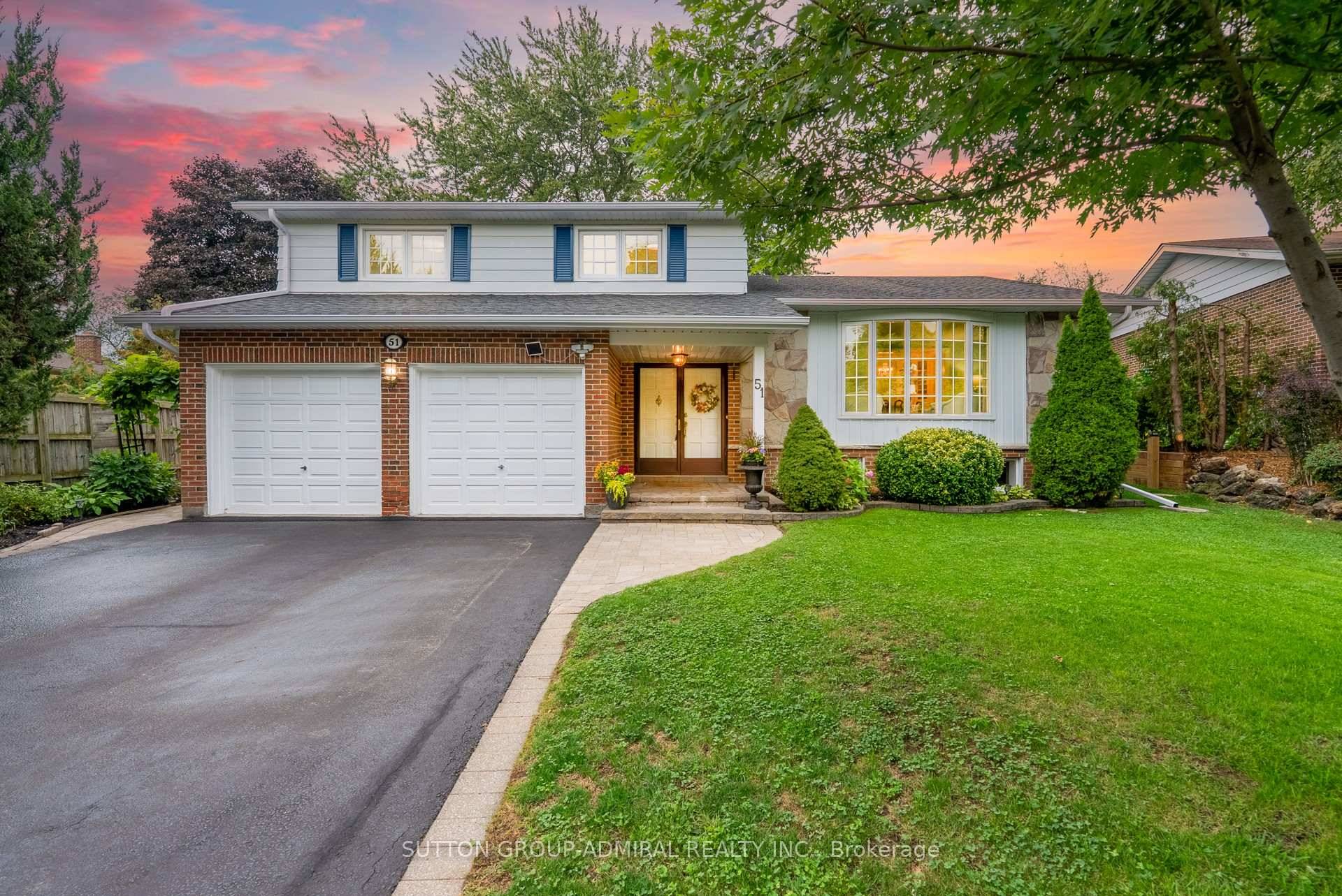 Spectacular Residence ! This Rare, Oversized Side Split One Of The Largest Of Its Kind Sits Proudly On A Spectacular Premium Pie Shaped Lot That Opens To An Incredible 80 ...