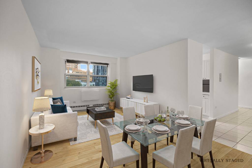 This one bedroom and one bathroom 730 SF Cooperative Apartment has a view at University Towers located in Downtown Brooklyn.