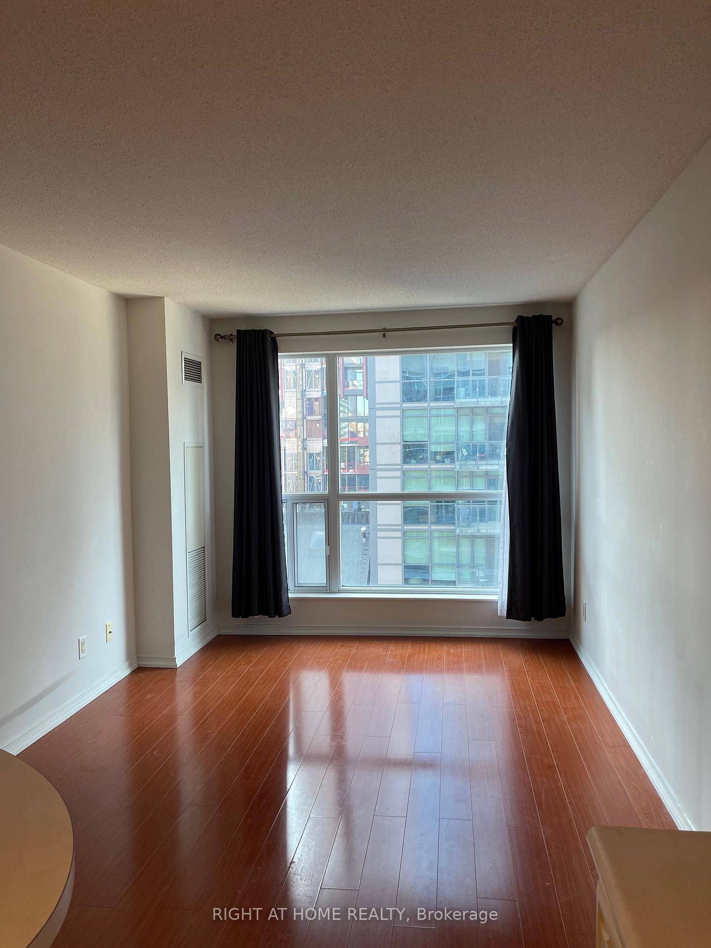 Bright and inviting sun filled 1 bedroom 1 bathroom suite right in the center of St.