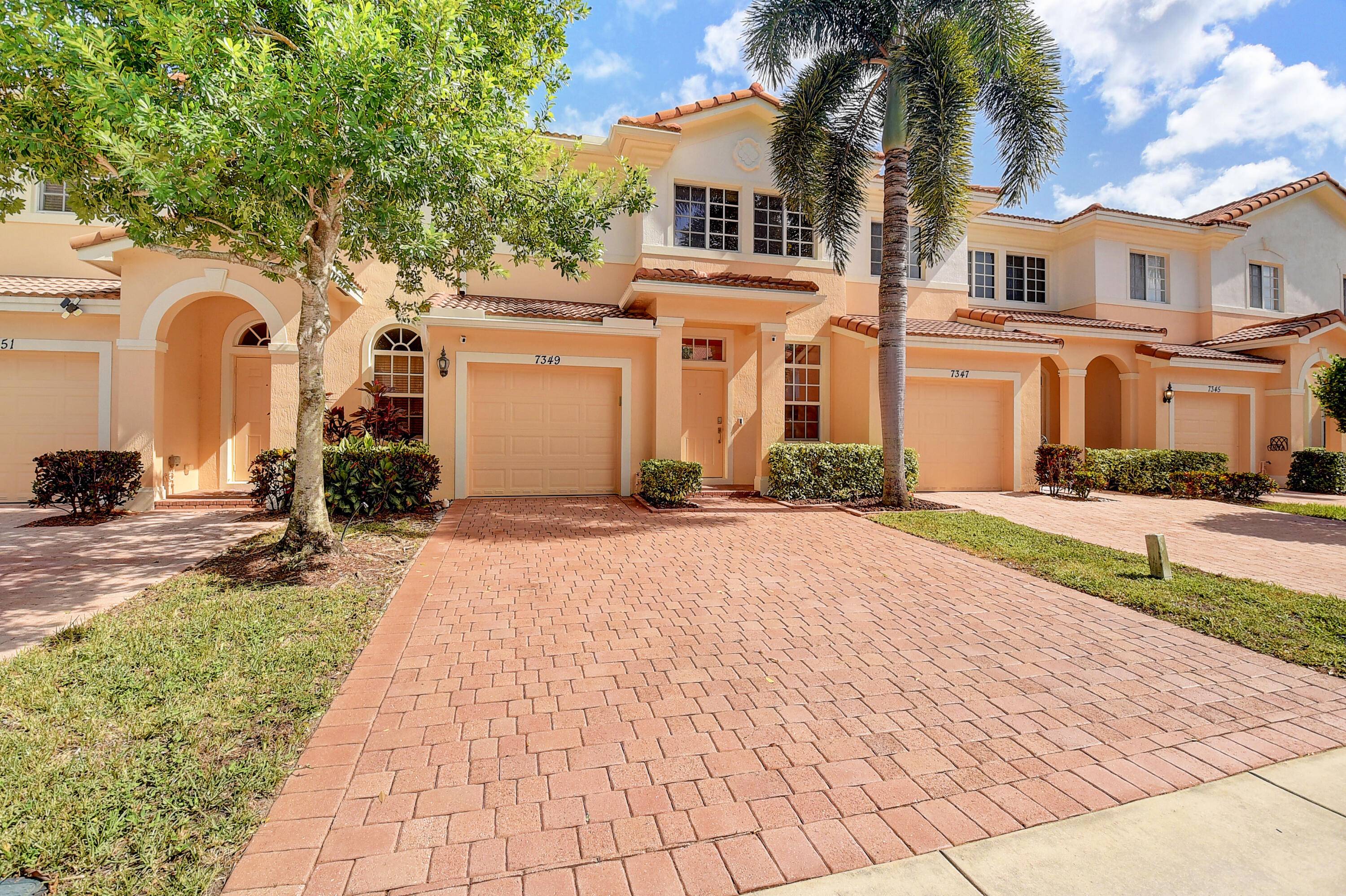 This stunning 3BR 2. 5BA townhome in sought after Briella is a must see !