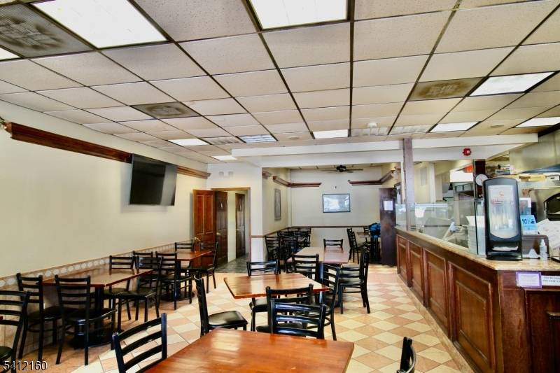 In the center of Watchung Plaza surrounded by a desirable residential neighborhood convenient to shopping, dining and NYC commute.