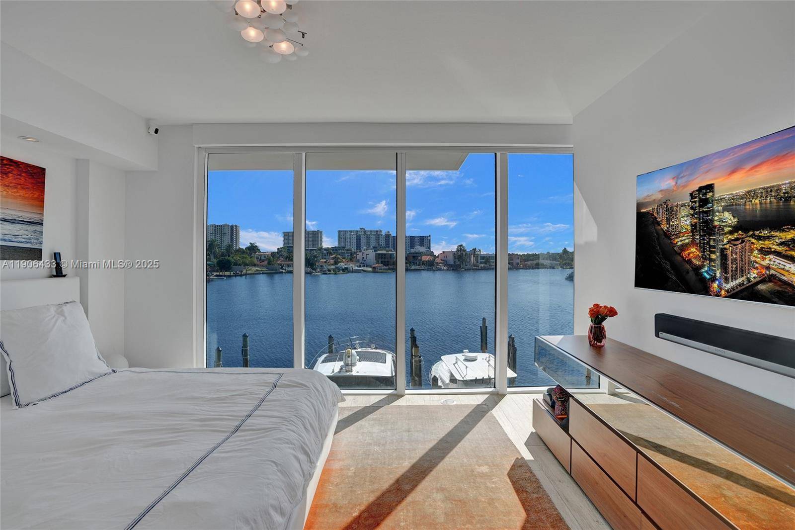 Introducing a spectacular, renovated 2BD Den 3BA townhome at 400 Sunny Isles a true boater's dream.