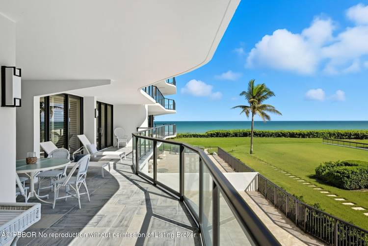 Beach, Tennis, Pool and Views !