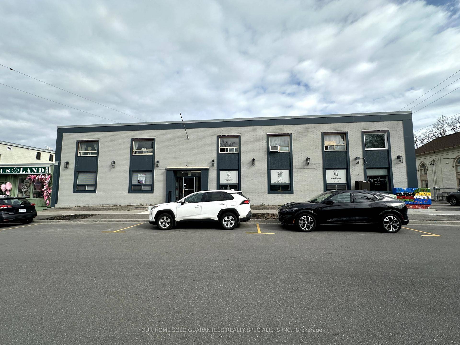 Available for the first time in over 15 years, this unique and versatile unit is a rare opportunity in the heart of Downtown Aurora.
