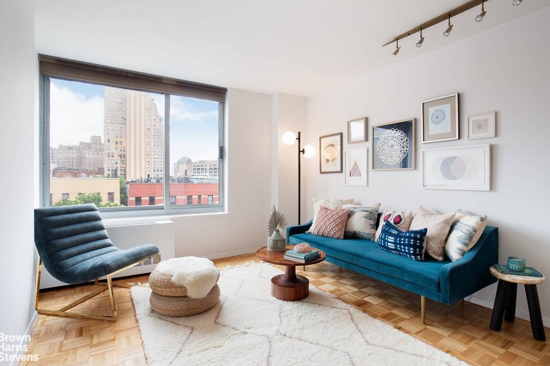 Apartment 6C at the Grand Chelsea Condominium is a sun filled, two bed, two bath apartment that benefits from bedrooms at separate ends of the apartment and open southern exposures ...