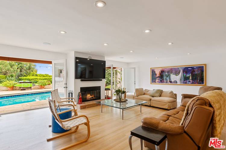 7122 Dume Dr 3BR Malibu La