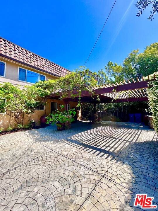 503  N Greencraig Rd 4BR Brentwood La