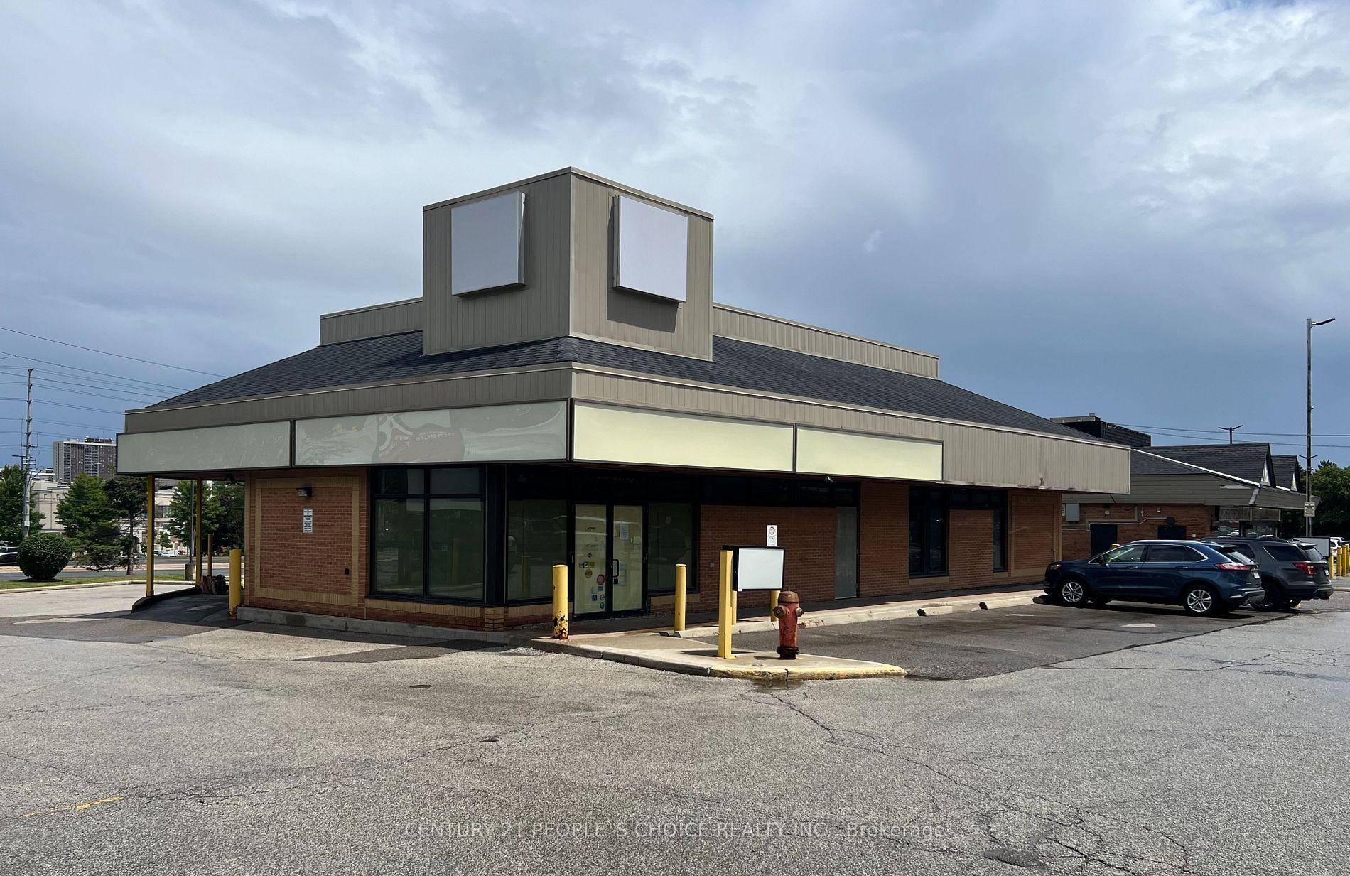 Excellent Freestanding commercial retail unit directly across the street from Bramalea City Centre.