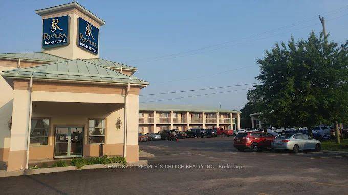 Riviera Inn and Suites 1000 Islands 54 ROOM HOTEL with 2 Bedroom, Living Room, 1.