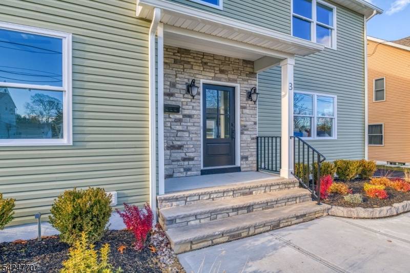 Brand new custom built home offering 5 bedrooms and 4 full baths awaits its first owner !