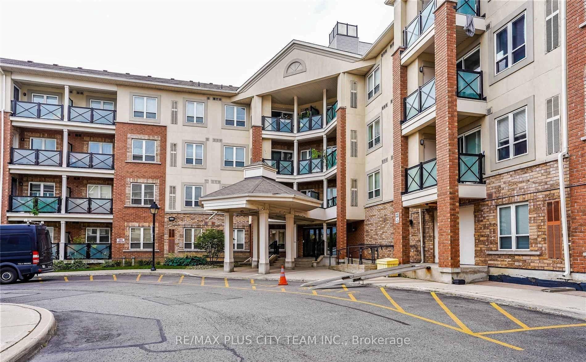 This stunning 1 bedroom, 1 bathroom unit offers an open concept layout designed to maximize natural light and functionality.