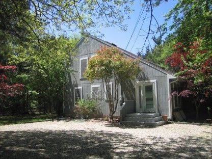 Rental Registration 22 378 East Hampton 4 bed, 2 bath Great outdoor space with Heated Pool, New Pool Liner, New Pool Steps with New larger Deck made with Trek Composite ...