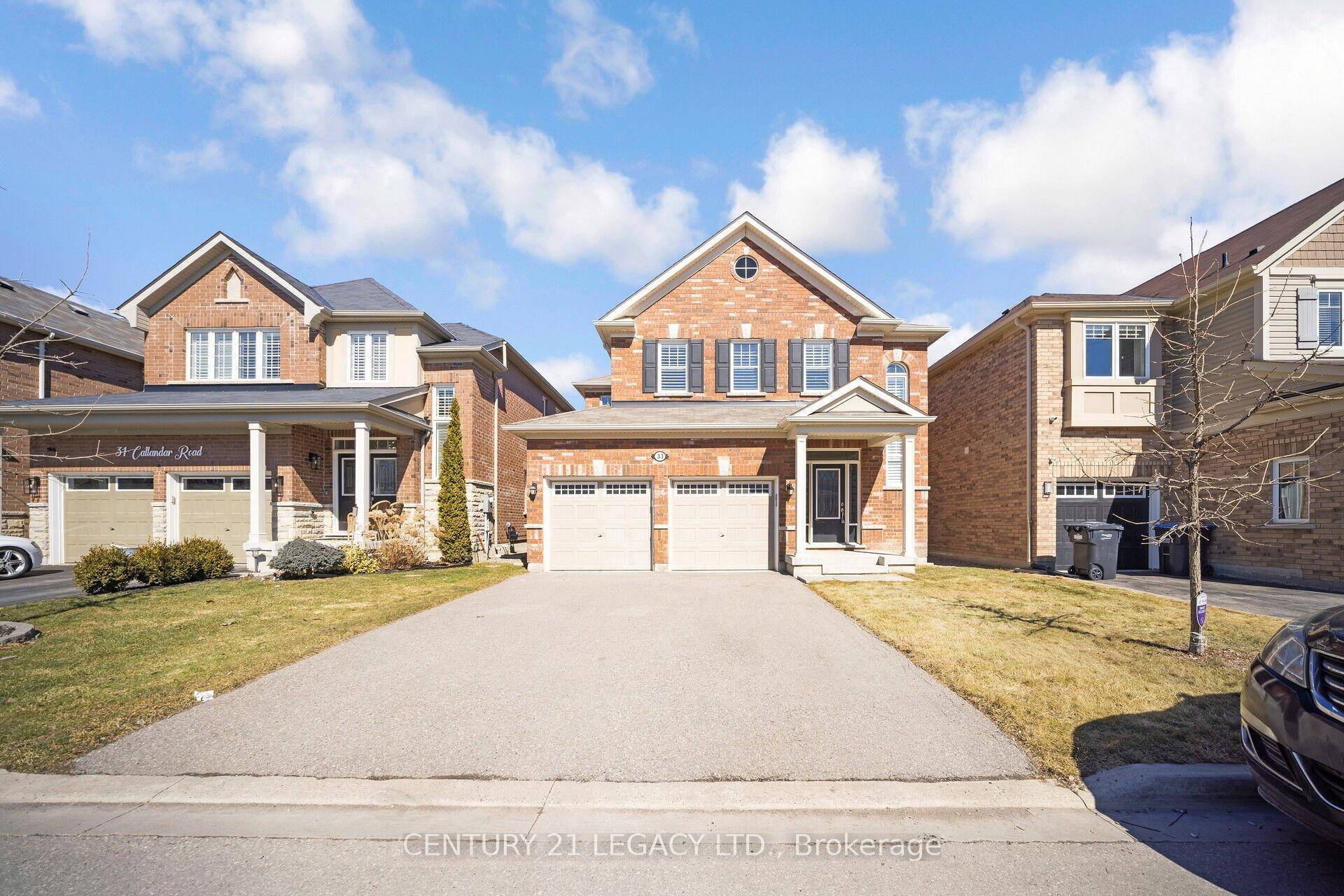 2380 Sq Ft 4 bed detached home 2017 built with NO sidewalk and in mint condition.