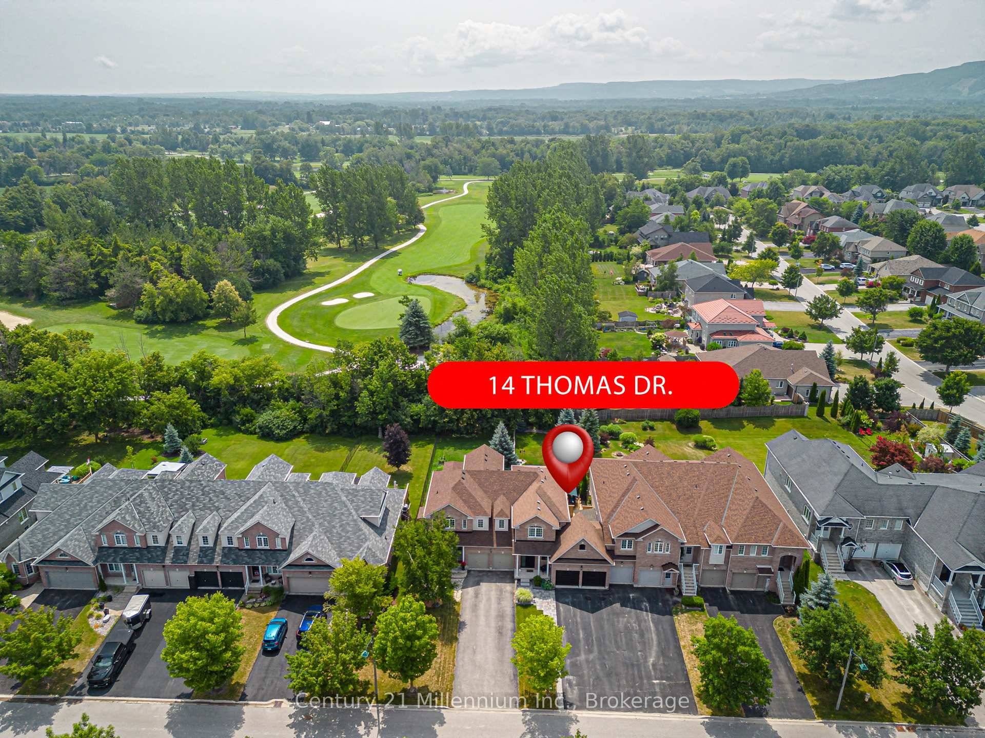 Discover an exceptional opportunity in Collingwood's highly sought after Mair Mills community a beautifully renovated freehold townhome with no condo fees !