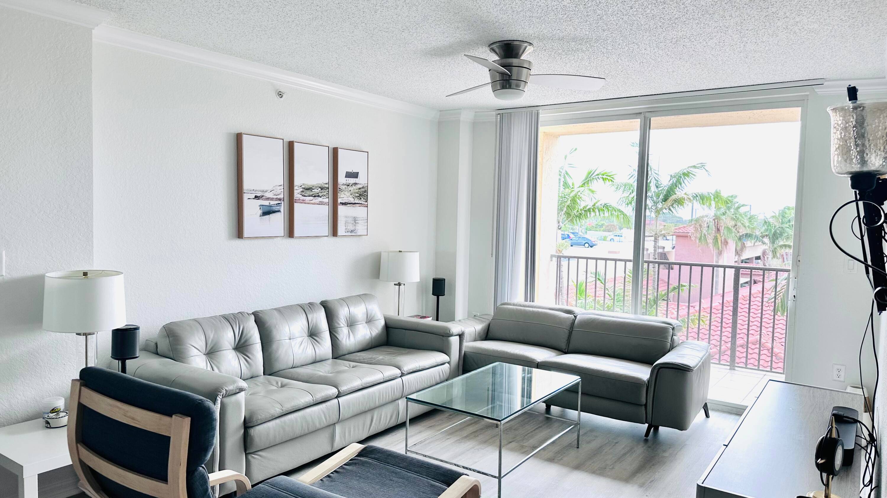Resort living condo, minutes away from downtown West Palm Beach.