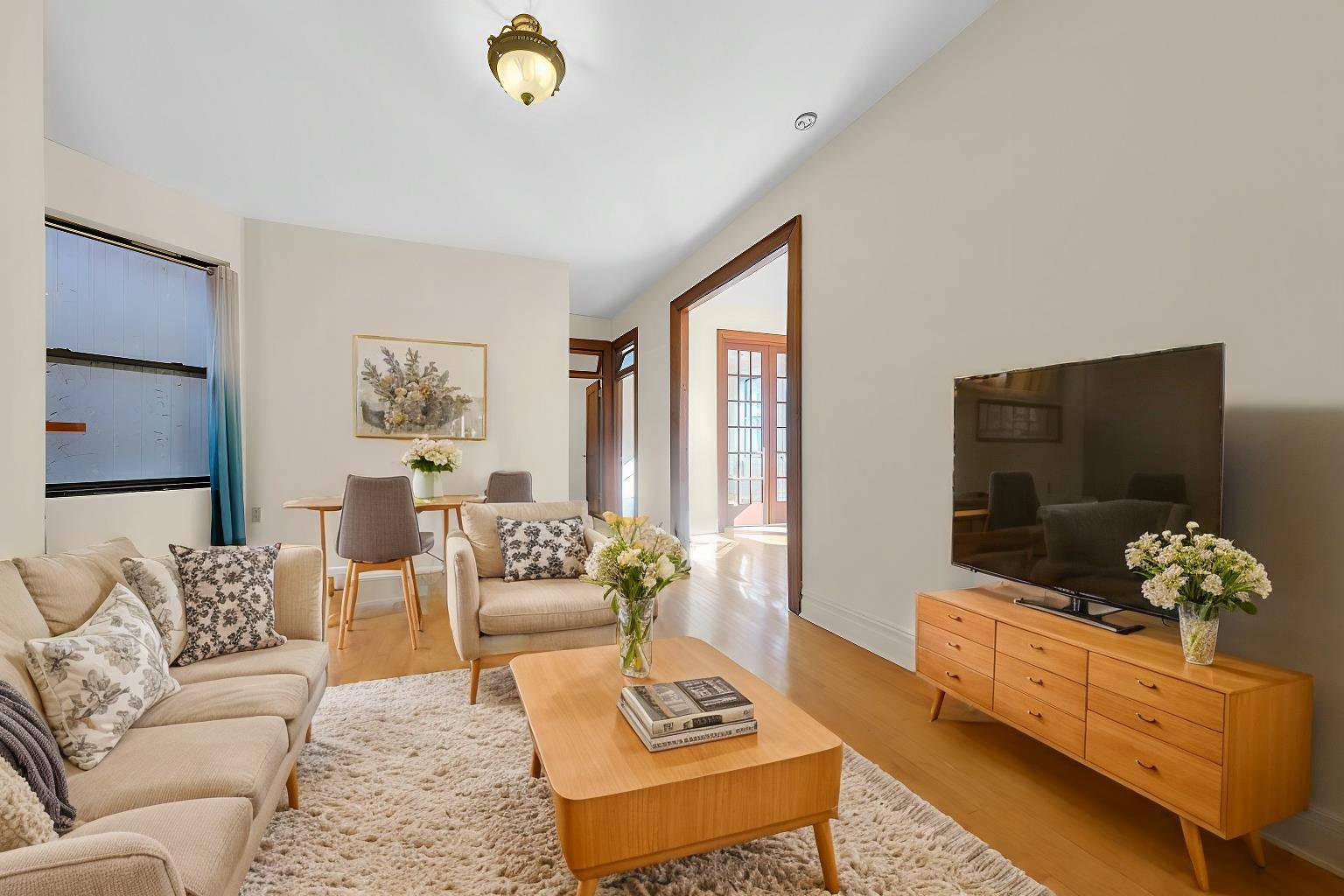This beautiful apartment has been virtually staged.