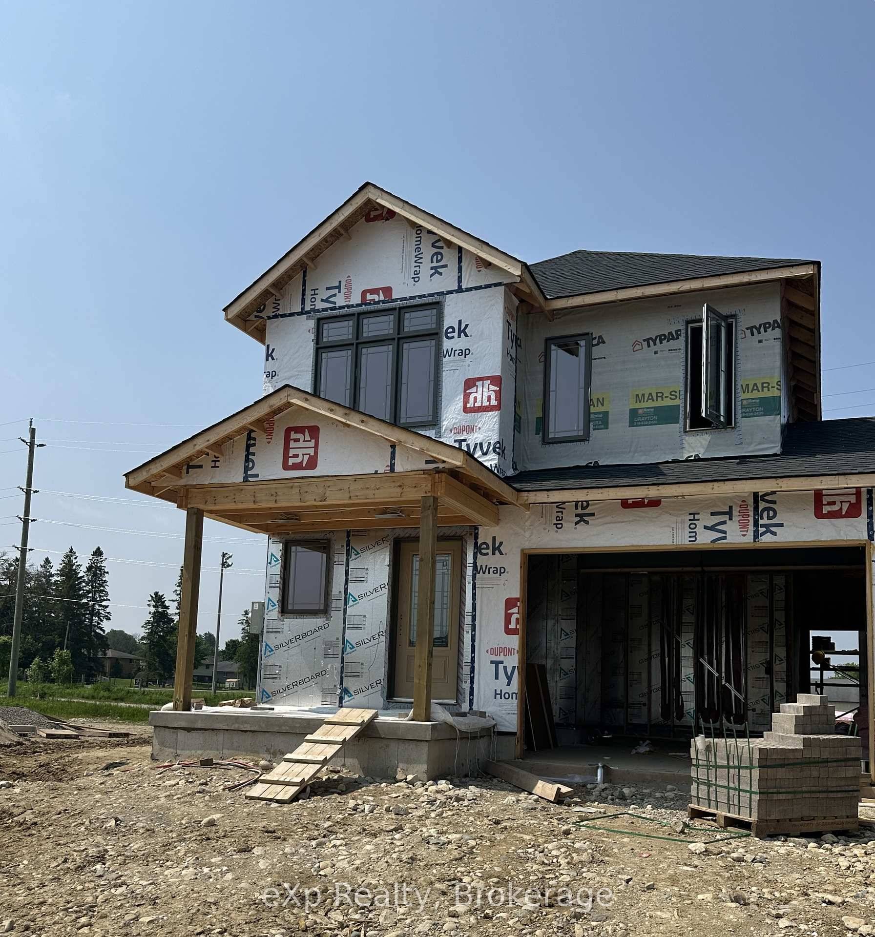 Welcome to your future home at 544 Newfoundland Street in beautiful Mount Forest !