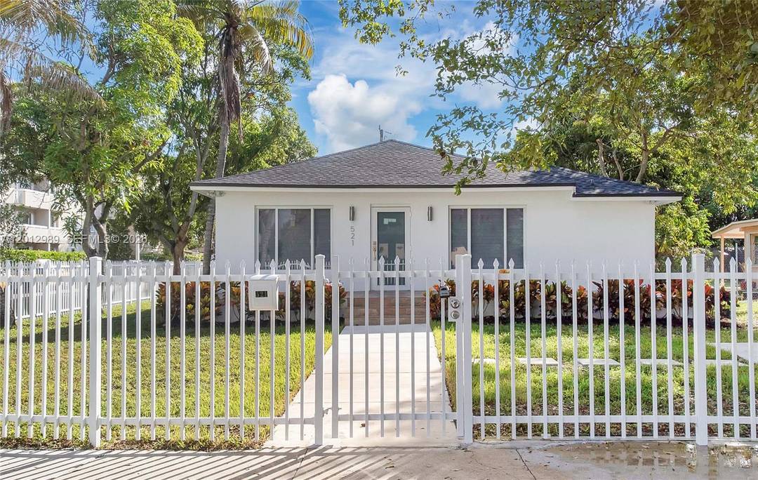 Investment opportunity to live and rent !