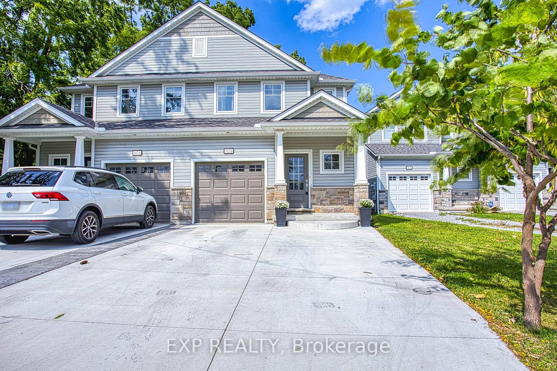 Welcome to 517B Scott Street a modern townhome built in 2016 that perfectly blends style, comfort, and convenience.