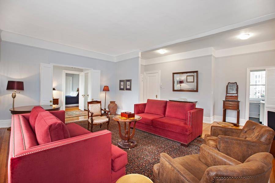 Back on the Market ! Rent an extra large one bedroom at the iconic Leonori Condominium building located on Madison Avenue and only one block from Central Park !
