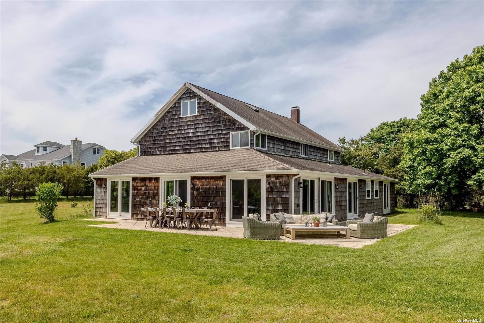 Escape to this idyllic retreat just outside the Hamptons in Remsenburg, NY !