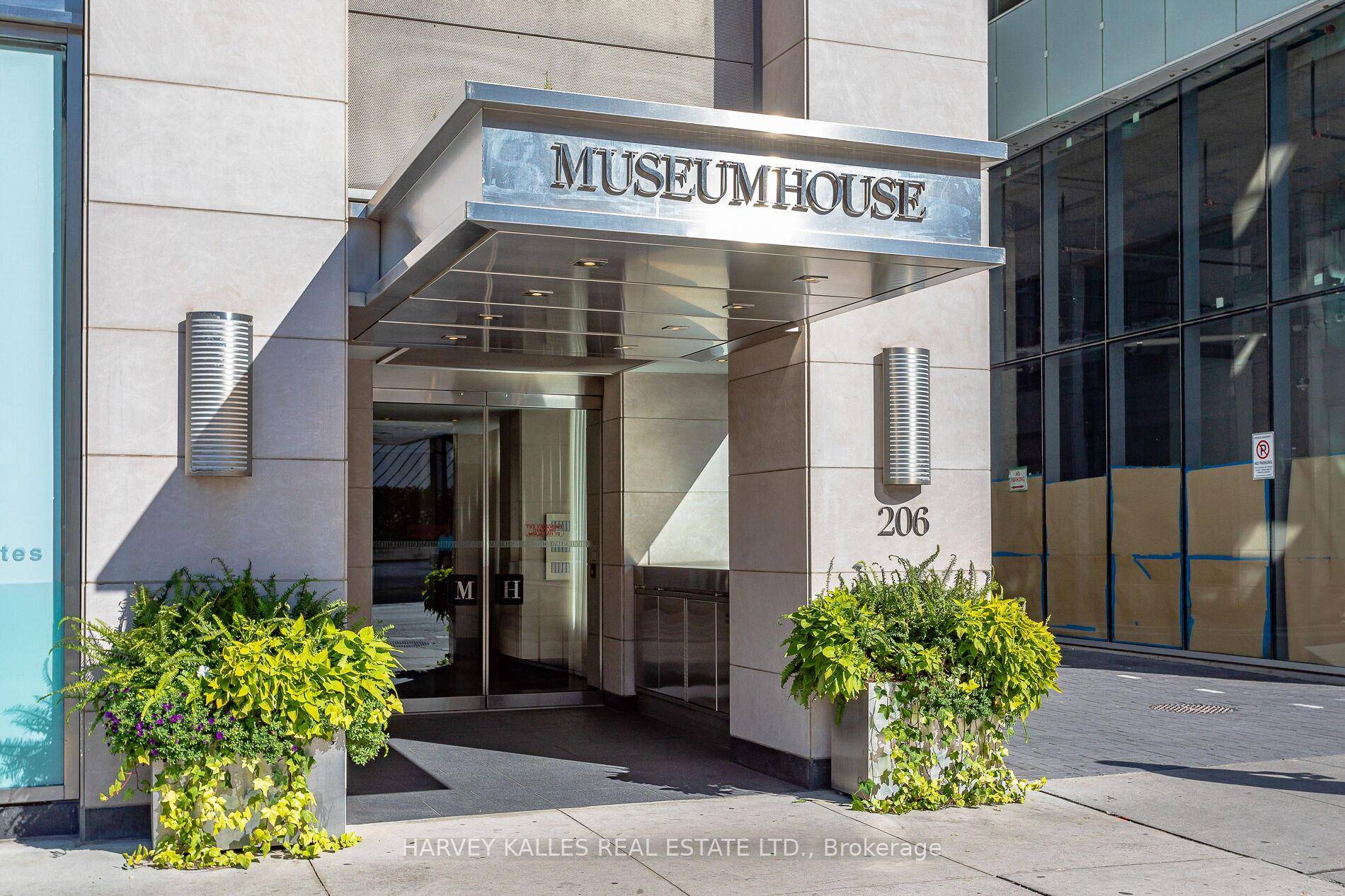 Sophisticated Luxury in the Heart of Yorkville.