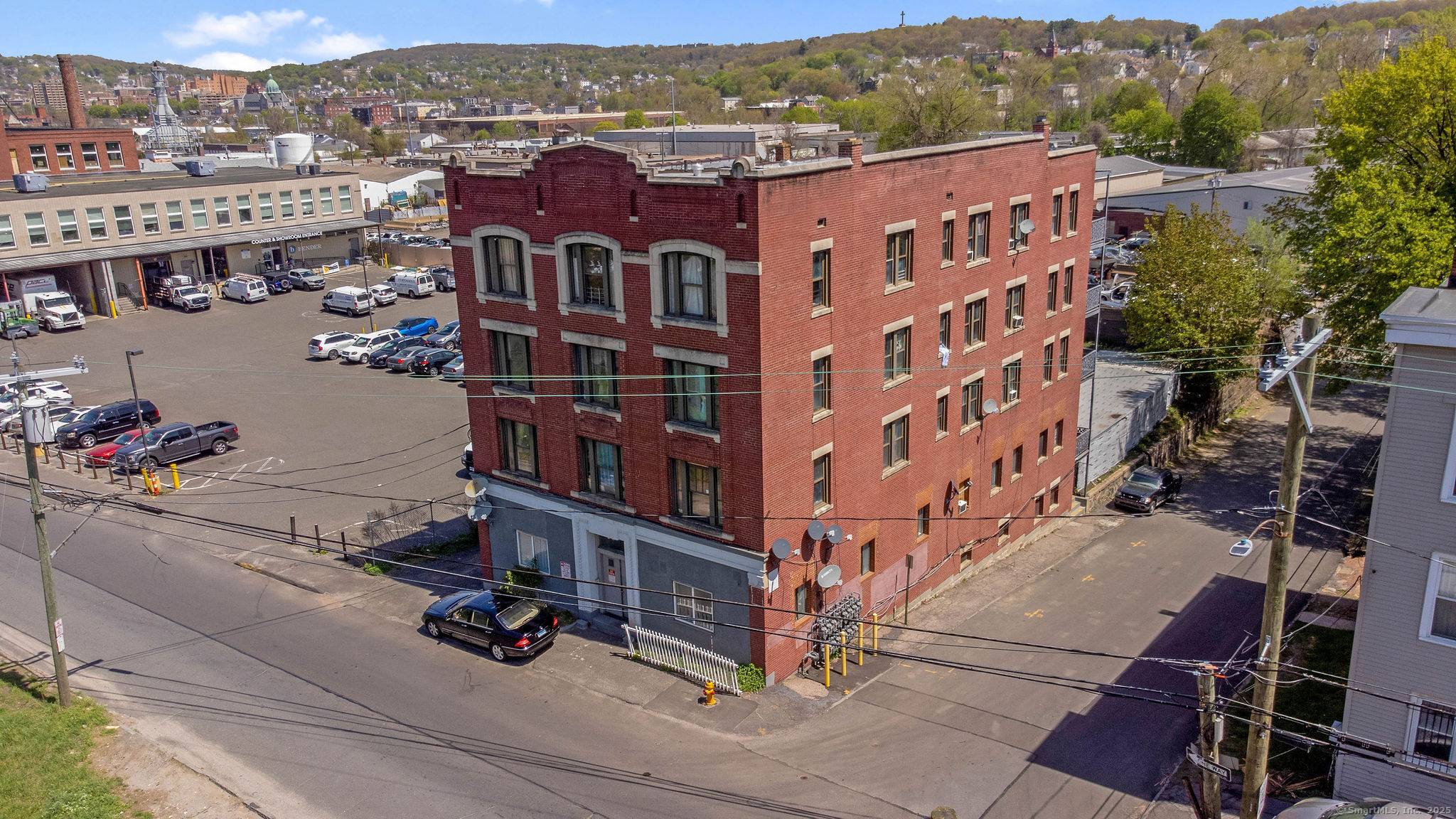 Fantastic S End investment opportunity that's turn key with upside.