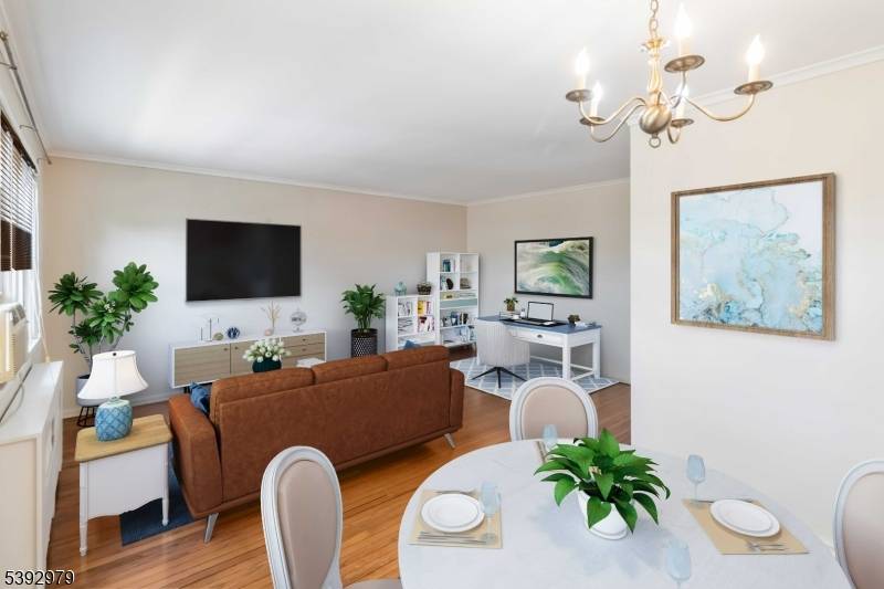 Bright and spacious second floor one bedroom condo in Ardleigh Mews with hardwood floors, granite counters, and ample closet space !