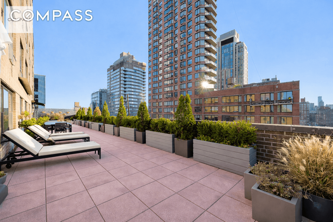 Bask in brilliant south facing sunlight and enjoy seamless indoor outdoor living in this fully gut renovated split 2 bedroom, 2 bathroom home, complete with an exceptional nearly 1, 200 ...