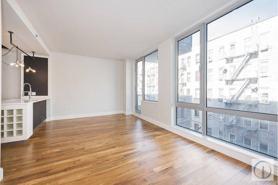 Escape the hustle and bustle of the city in this large 1BR apartment, available from July 1st to September 30th, with an option to renew for 12 months.