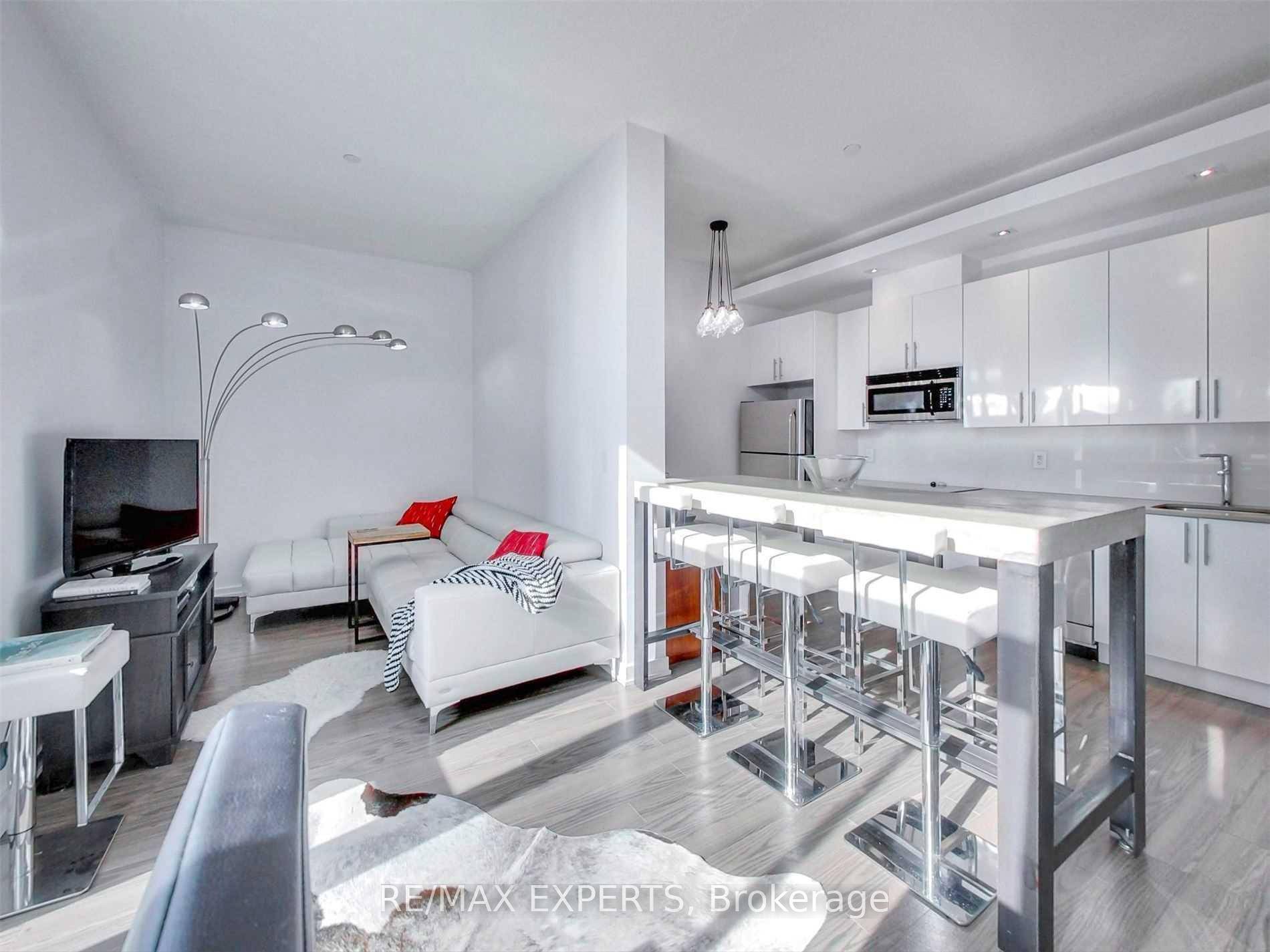 Fantastic And Rare Opportunity Awaits At The Highly Sought After California Condos Located In South Etobicoke !