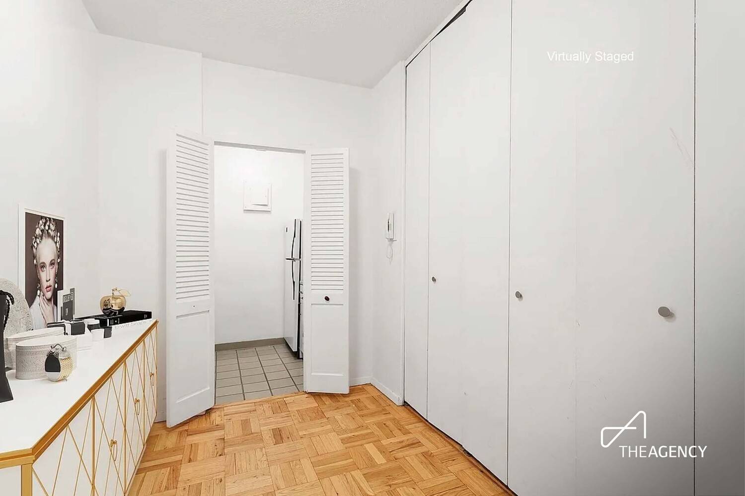 60 East 8th Street, Apartment 4J Just Listed for Rent Welcome to Georgetown Plaza, a full service luxury building in the heart of Greenwich Village.