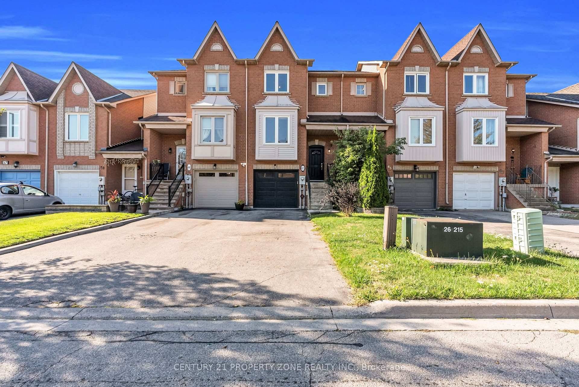 Welcome to this charming 3 bedroom freehold townhouse in the heart of a vibrant, family friendly Vaughan community.