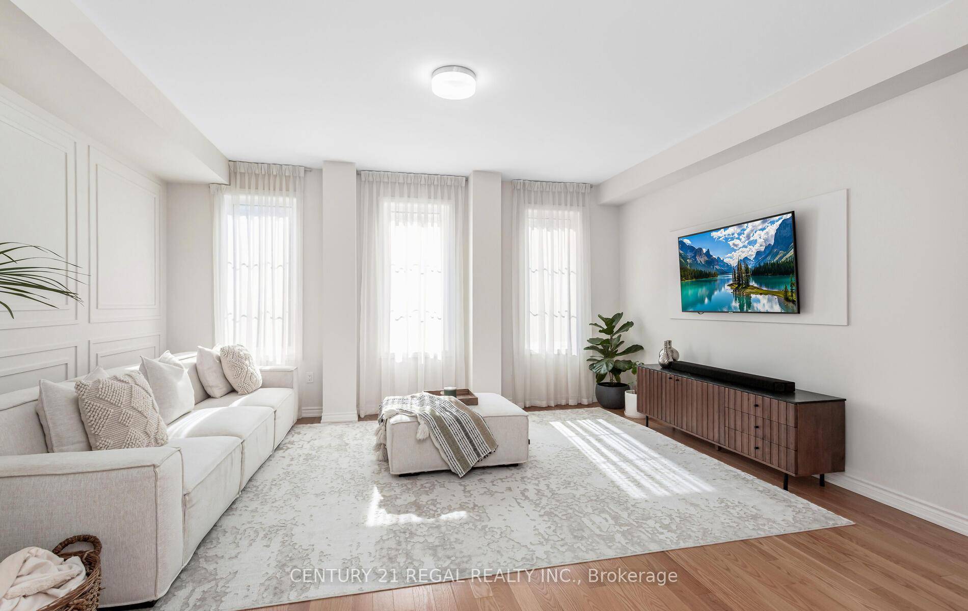 Welcome to 24 Arcola St !
