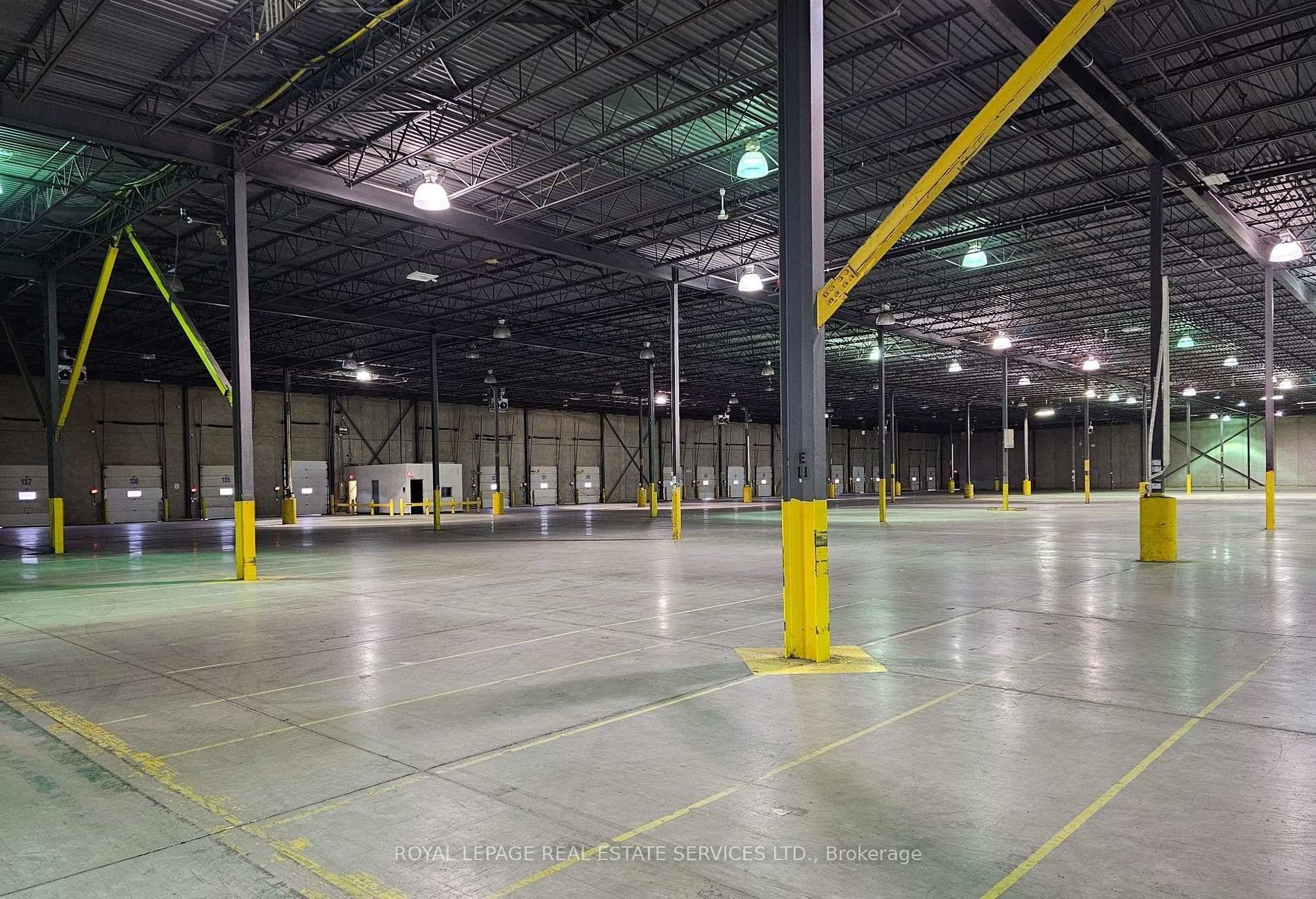 Immediate occupancy 16000 125000sf Divisible warehouse with multiple usage trailer parking stalls.