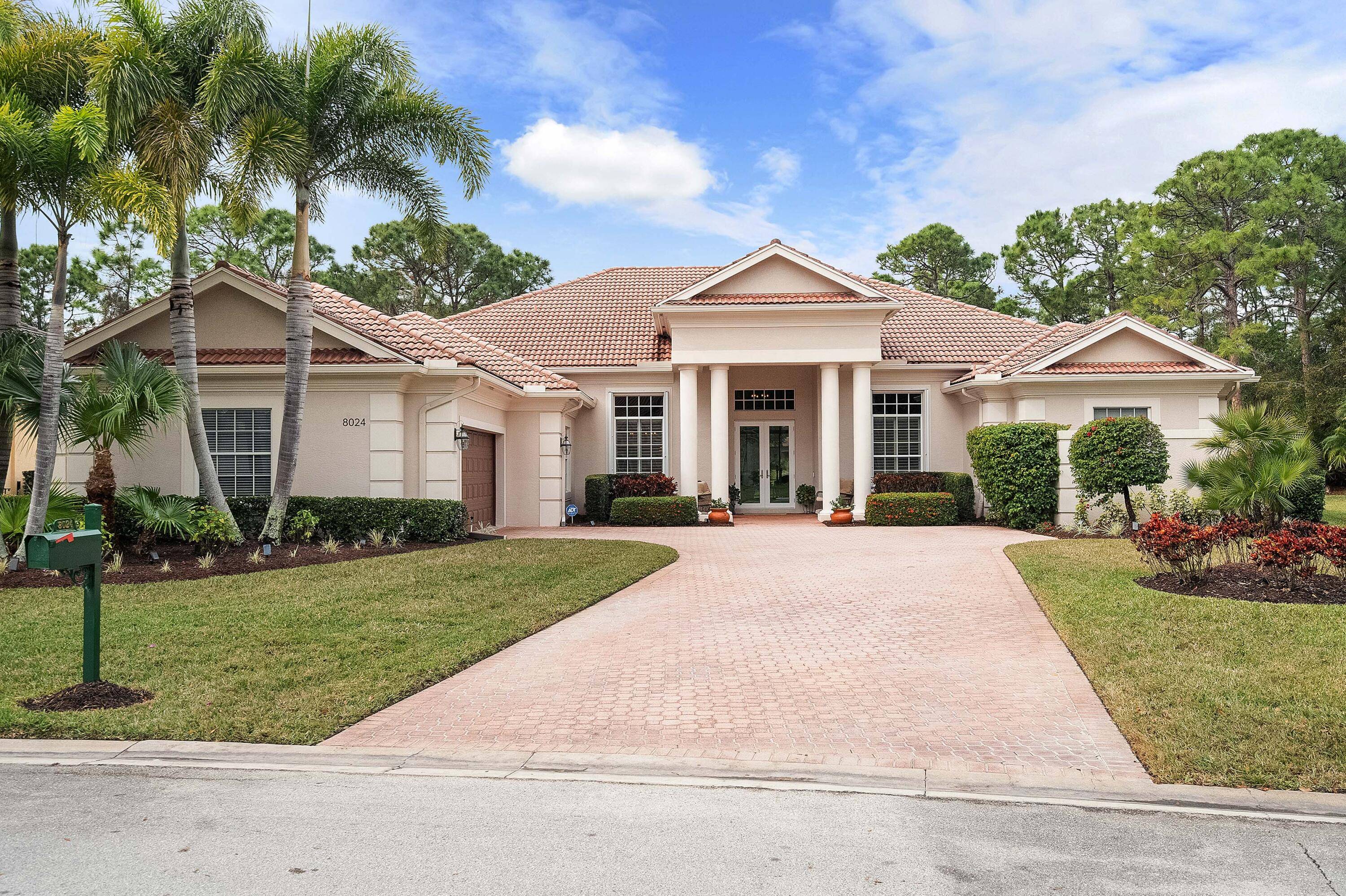Discover luxury living in this beautifully updated pool home in Pinehurst at PGA Village.