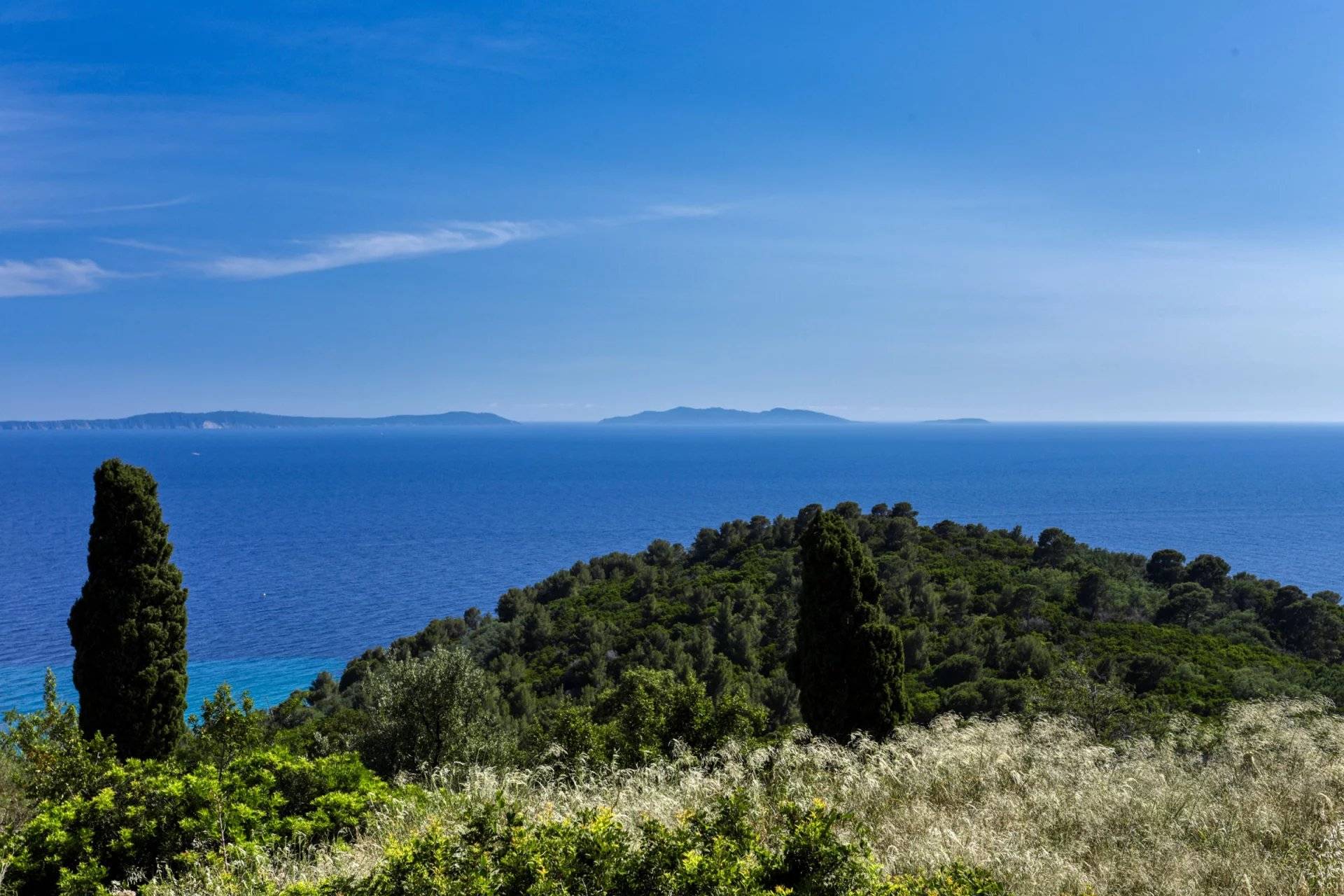 Natural sea and hills view