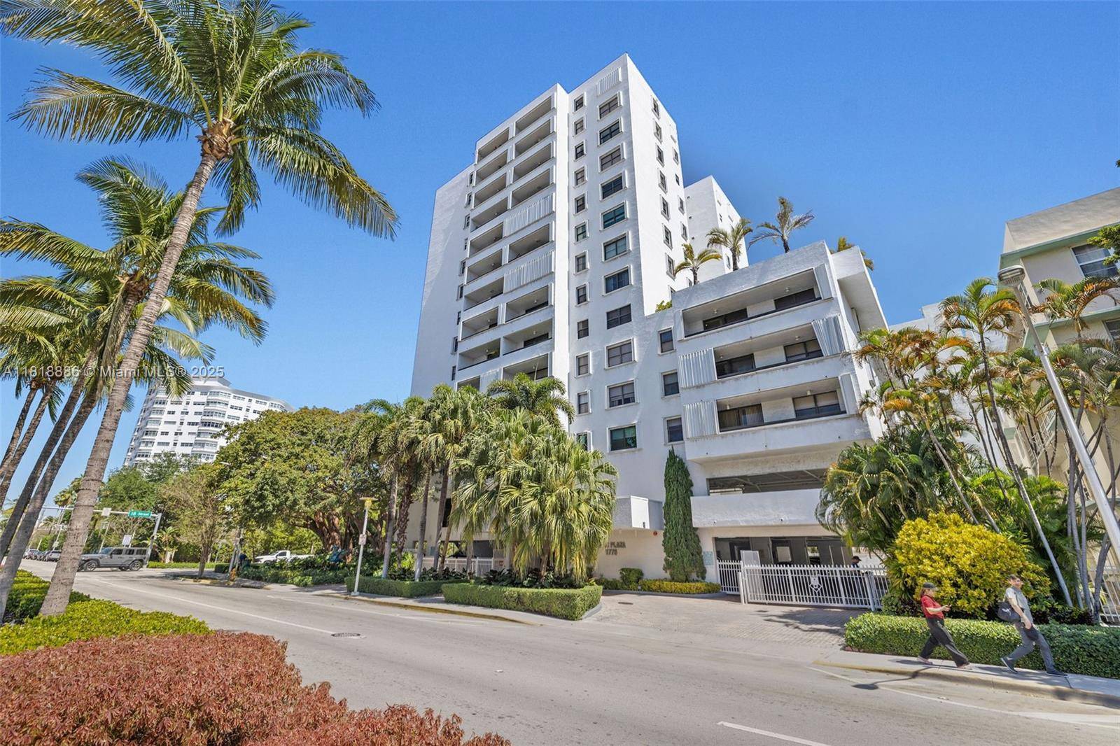 Beautifully renovated corner unit at Parc Plaza, located across from the Convention Center and Fillmore, and just moments to Lincoln Road, the beach, and the Botanical Garden.