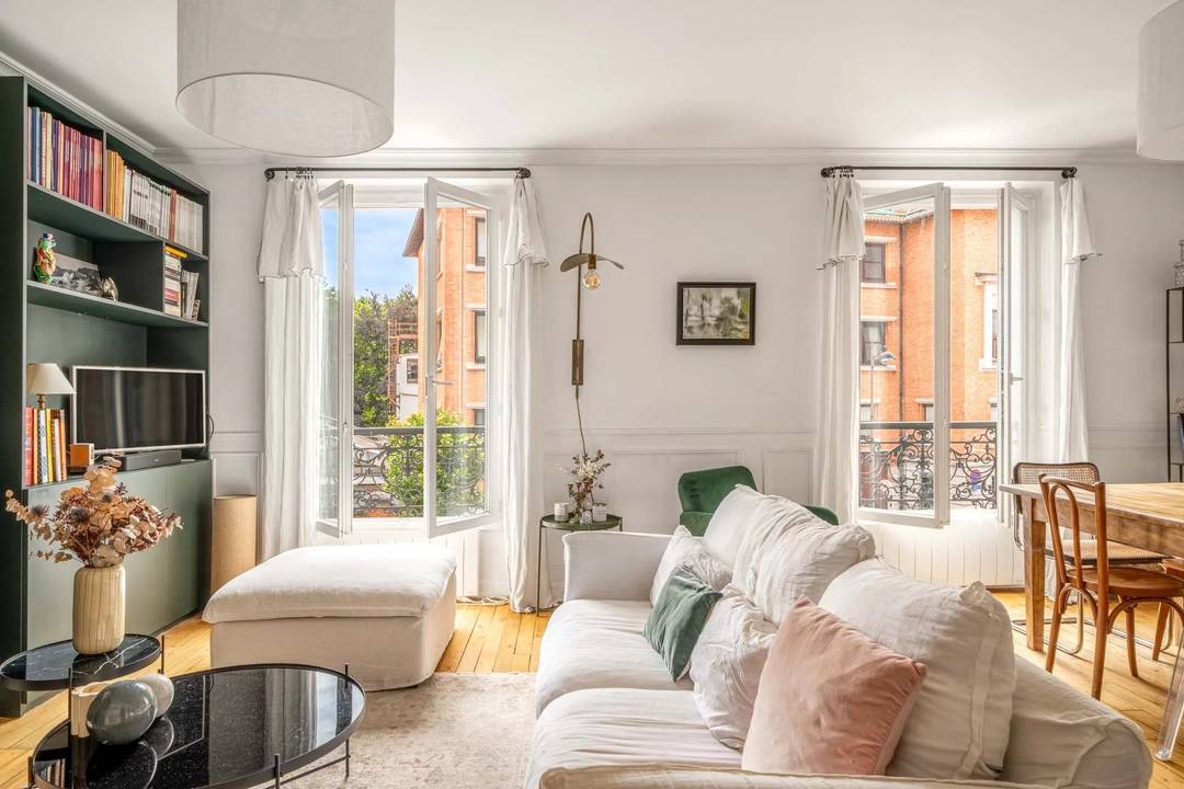 5 pièces - 4 chambres // Paris 15e