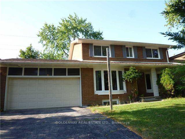 Excellent Location And Good Neighbourhood.