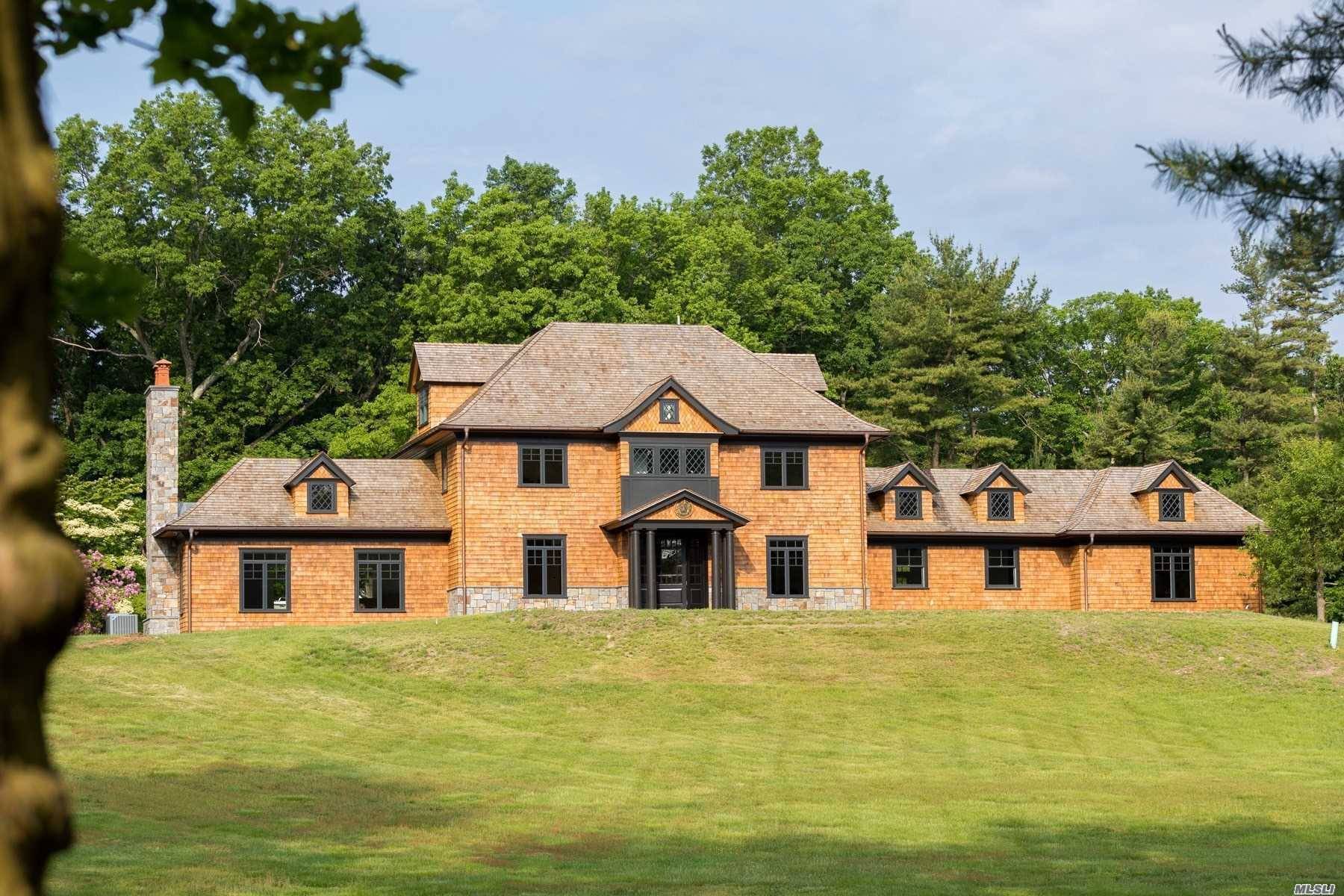 Magnificent Soon To Be Completed Newly Renovated Home With Finishes By North Shore Builder Robert Beer.