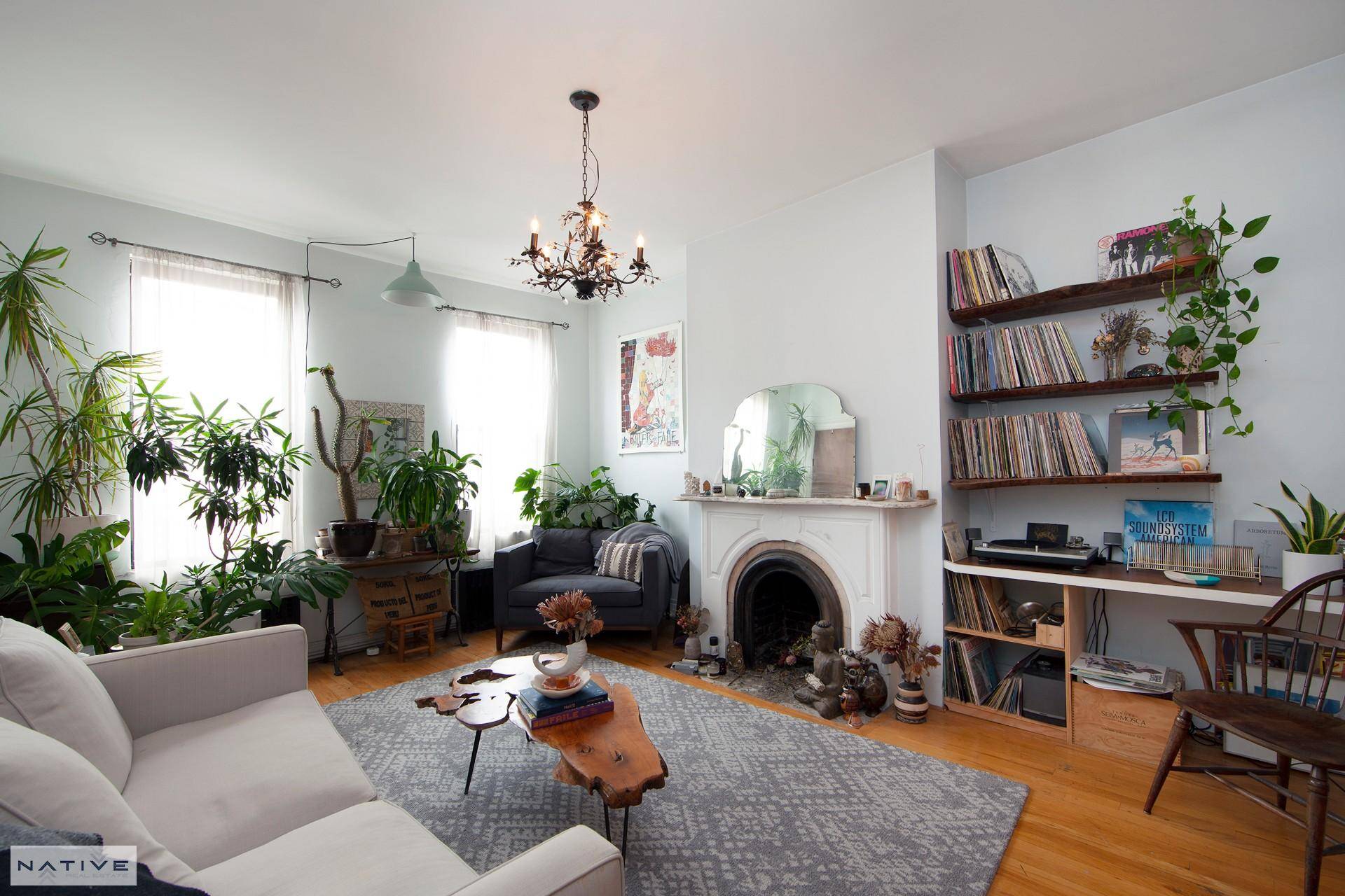3 Story Mixed Use property on main corridor in Prime Greenpoint Location !