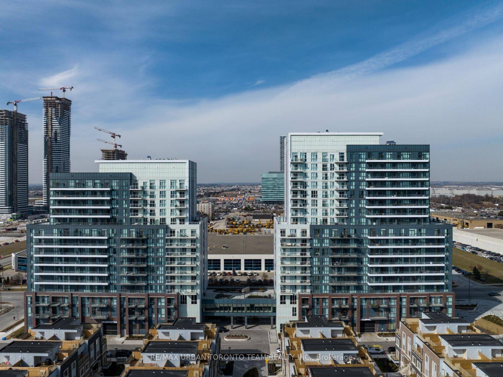 Available November 1st Mobilio 2 Bedrooms And 2 Bathrooms, with Open Concept Kitchen Living Room 686 Sq.