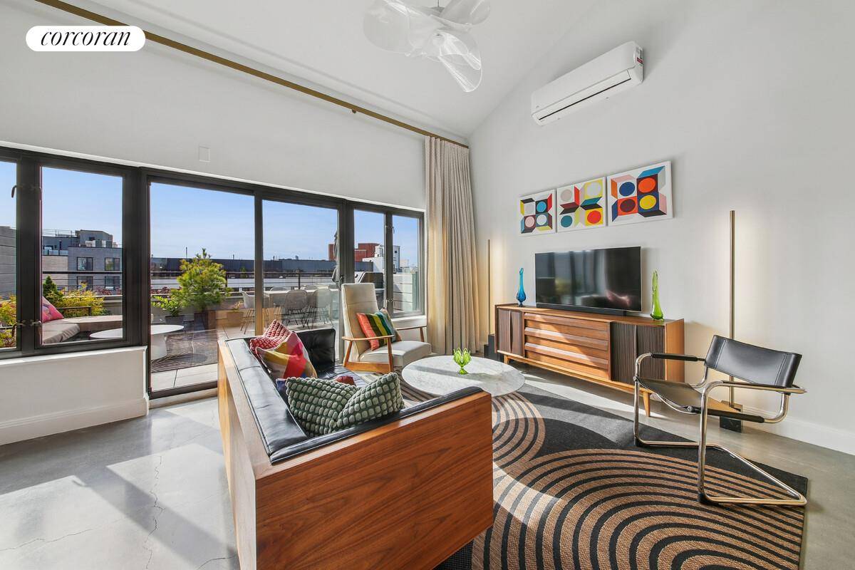 Penthouse Duplex Loft with Private Garage and City Views Located at 37 Carroll Street, this 1, 000 square foot penthouse duplex loft occupies the top two floors of a unique ...