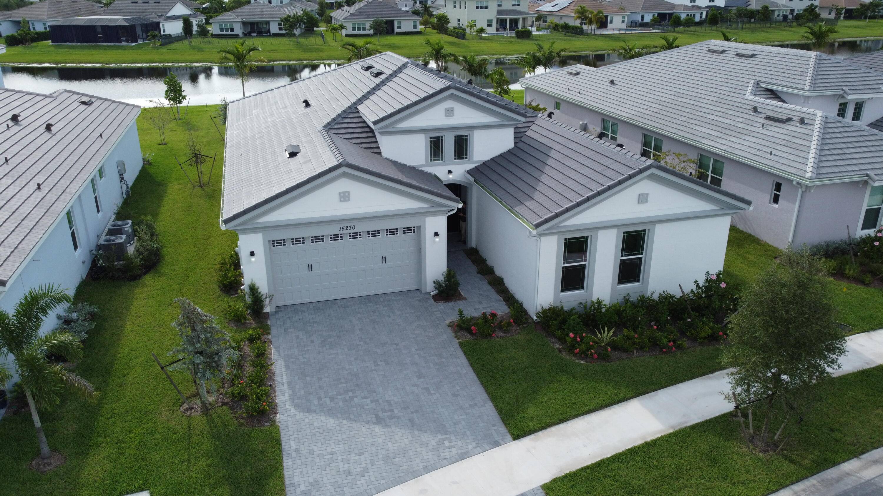 Move In Ready ! Luxurious New Construction in Westlake's WoodlandsStep into your dream homea brand new, Kingfisher Grand model in the sought after Woodlands of Westlake.