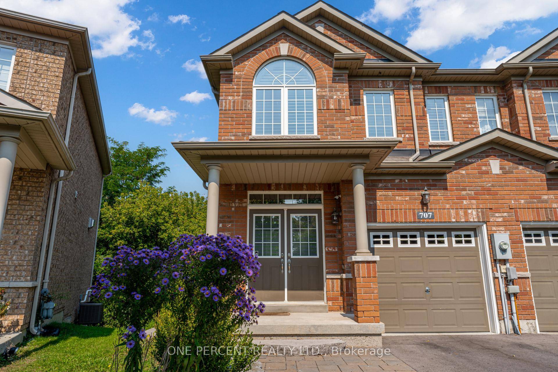 Welcome To 707 John Cole, A Stunning Ravine Lot Featuring A Bright Approx 1, 400 Sq.