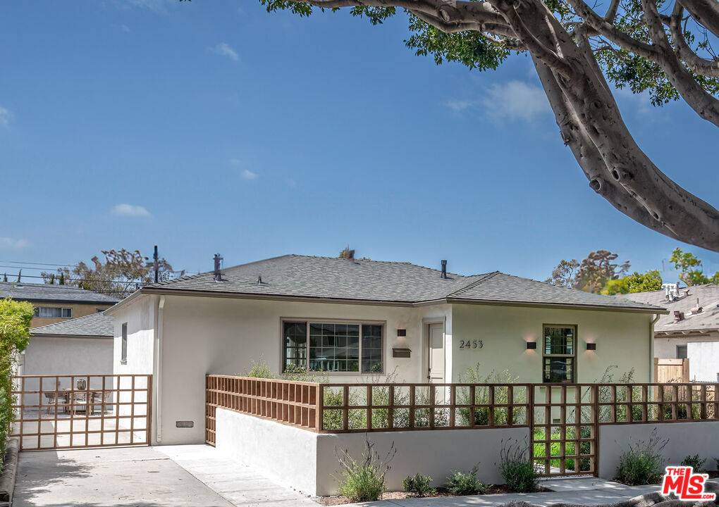 2453   Oak St 3BR Santa Monica La